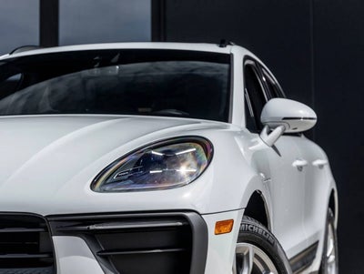 2026 Porsche Macan Macan