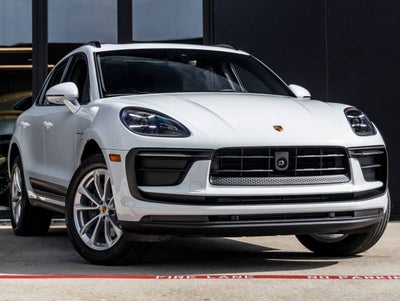 2026 Porsche Macan Macan