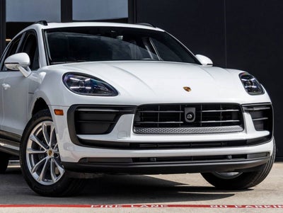 2026 Porsche Macan Macan