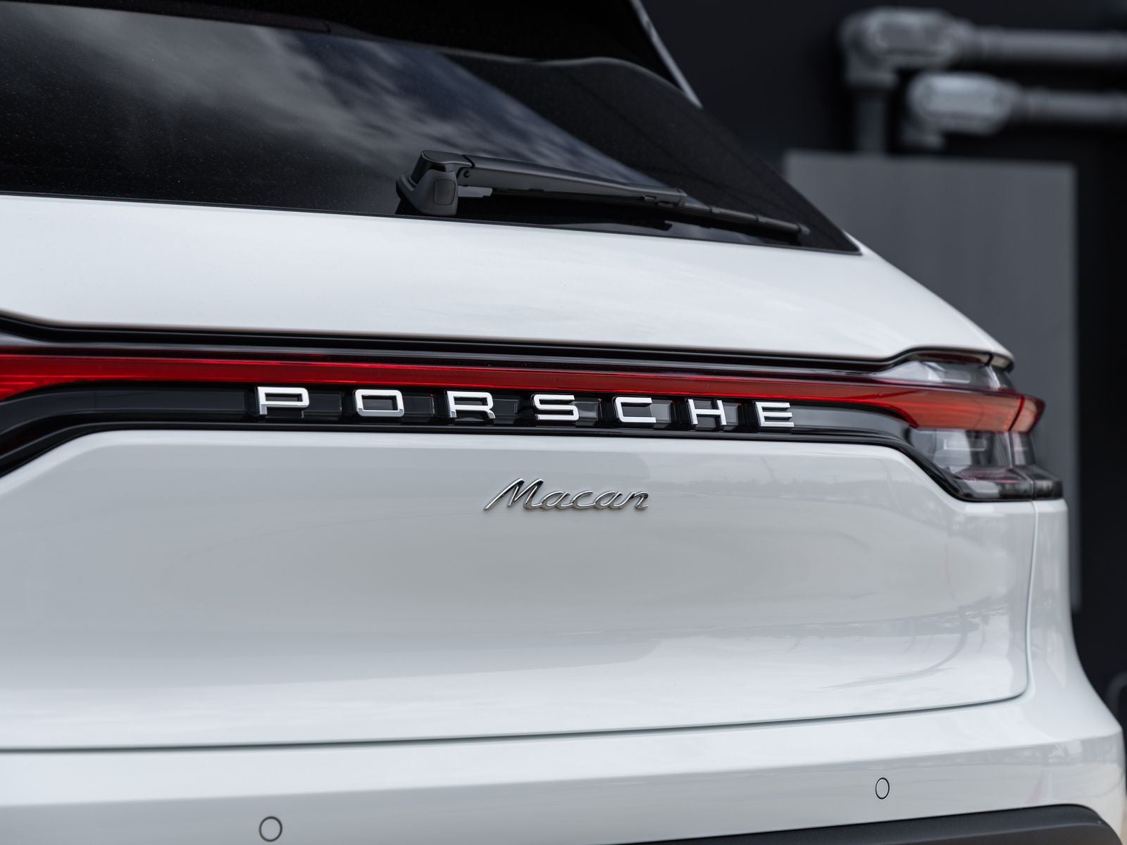 2026 Porsche Macan AWD