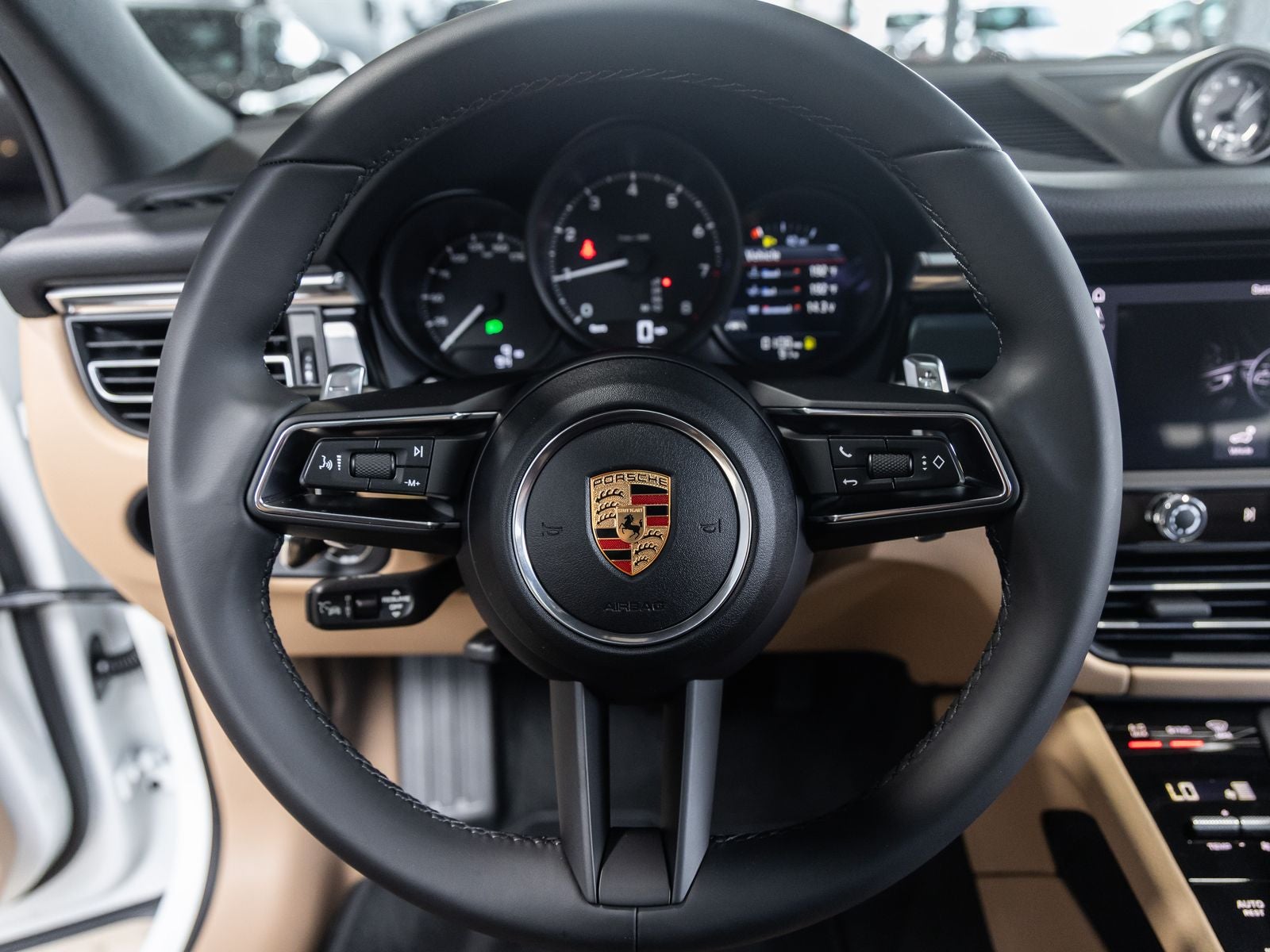 2026 Porsche Macan AWD