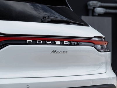 2026 Porsche Macan AWD