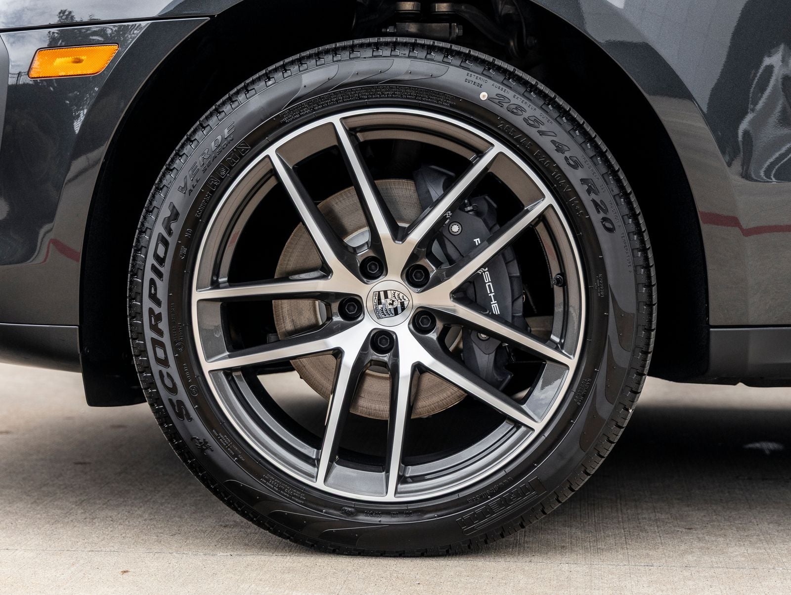 2026 Porsche Macan Macan