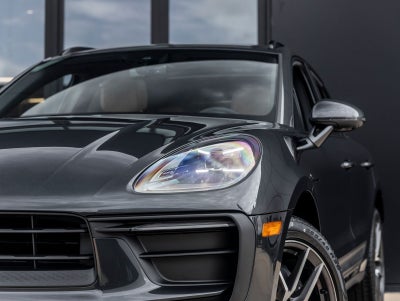 2026 Porsche Macan Macan