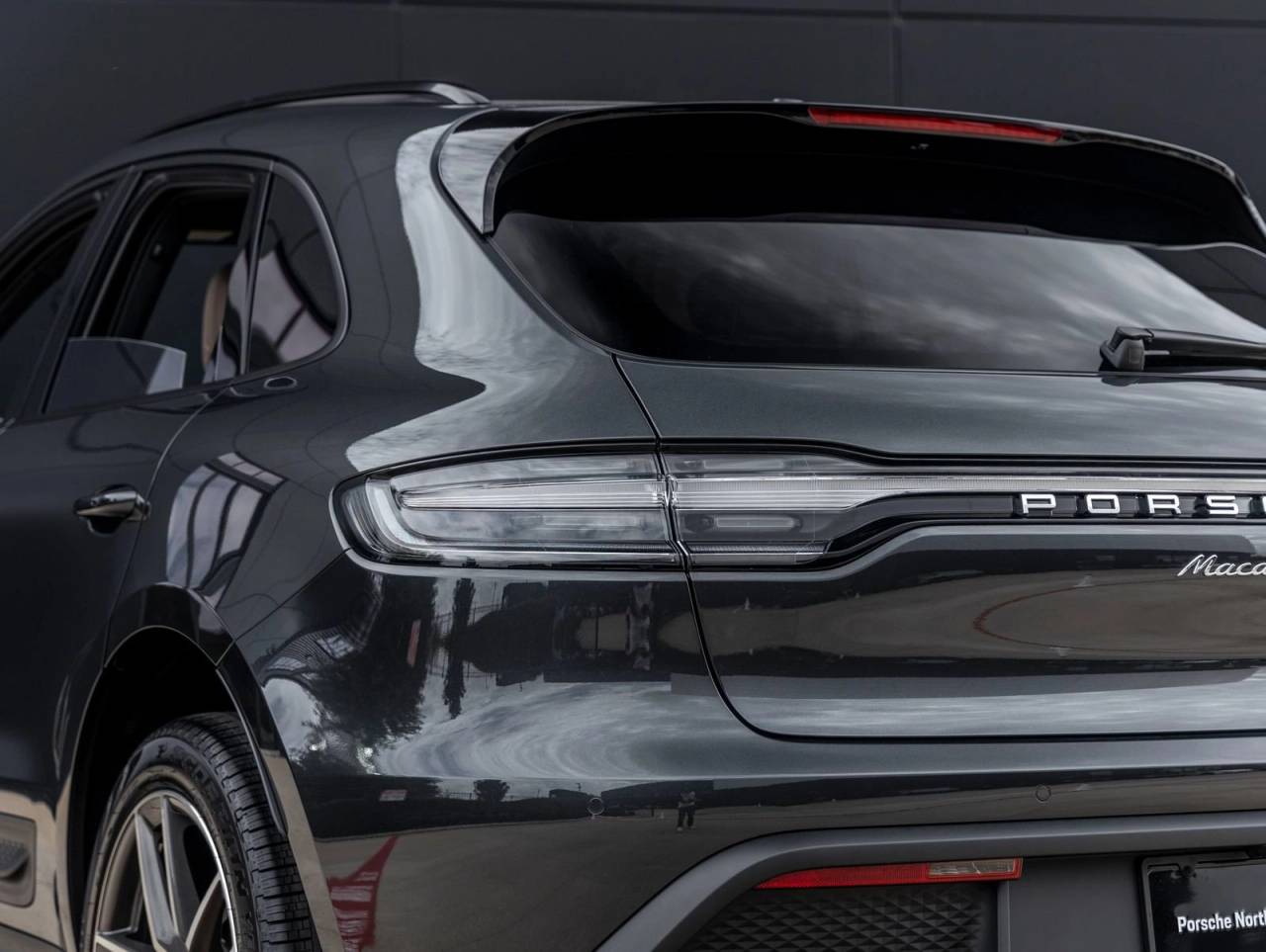 2026 Porsche Macan Macan