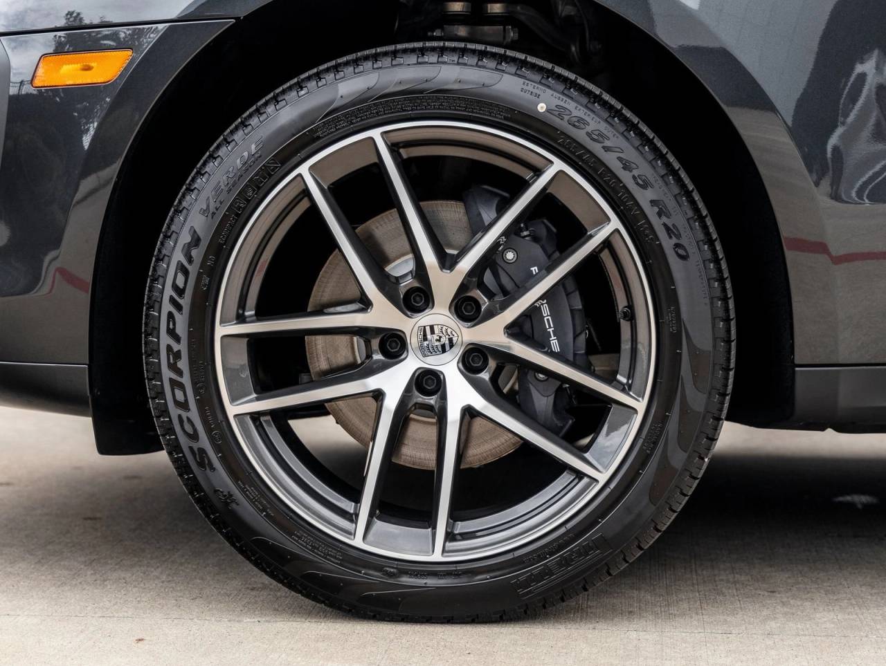 2026 Porsche Macan Macan