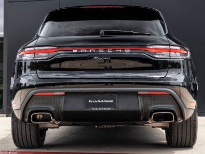 2026 Porsche Macan Macan