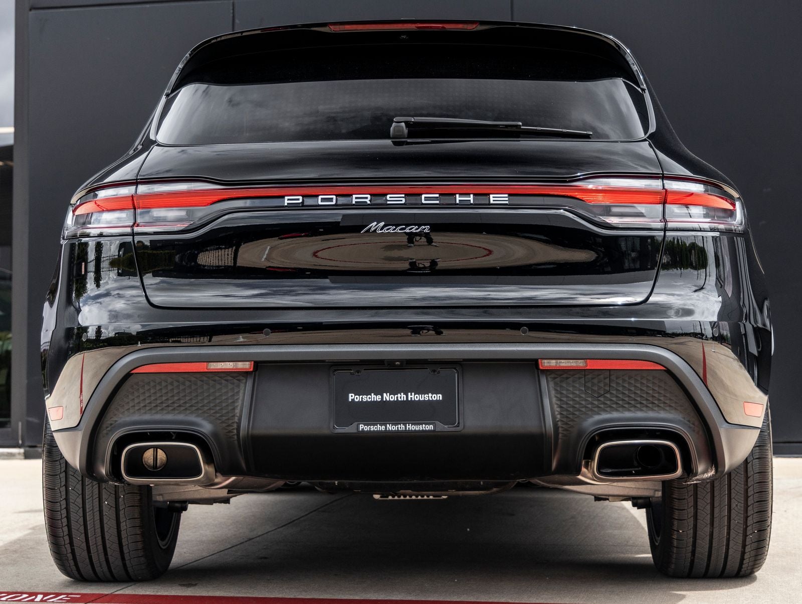 2026 Porsche Macan Macan