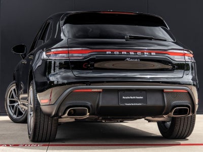 2026 Porsche Macan Macan