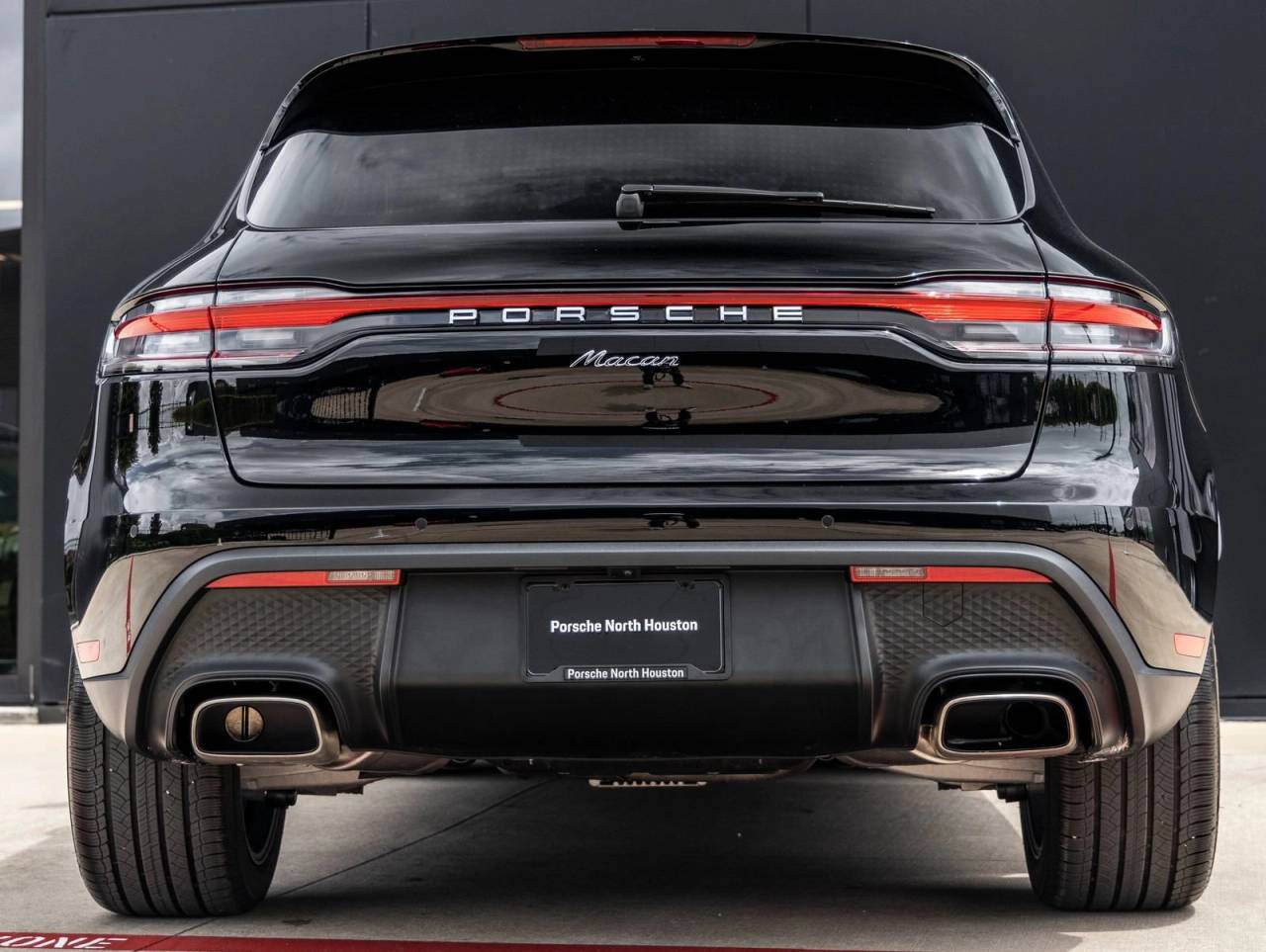 2026 Porsche Macan Macan