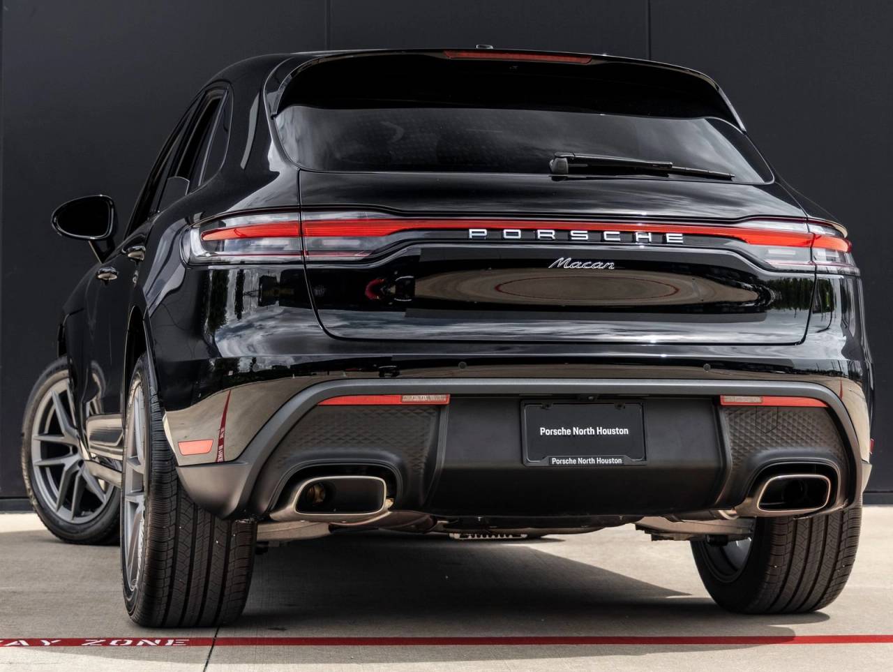2026 Porsche Macan Macan