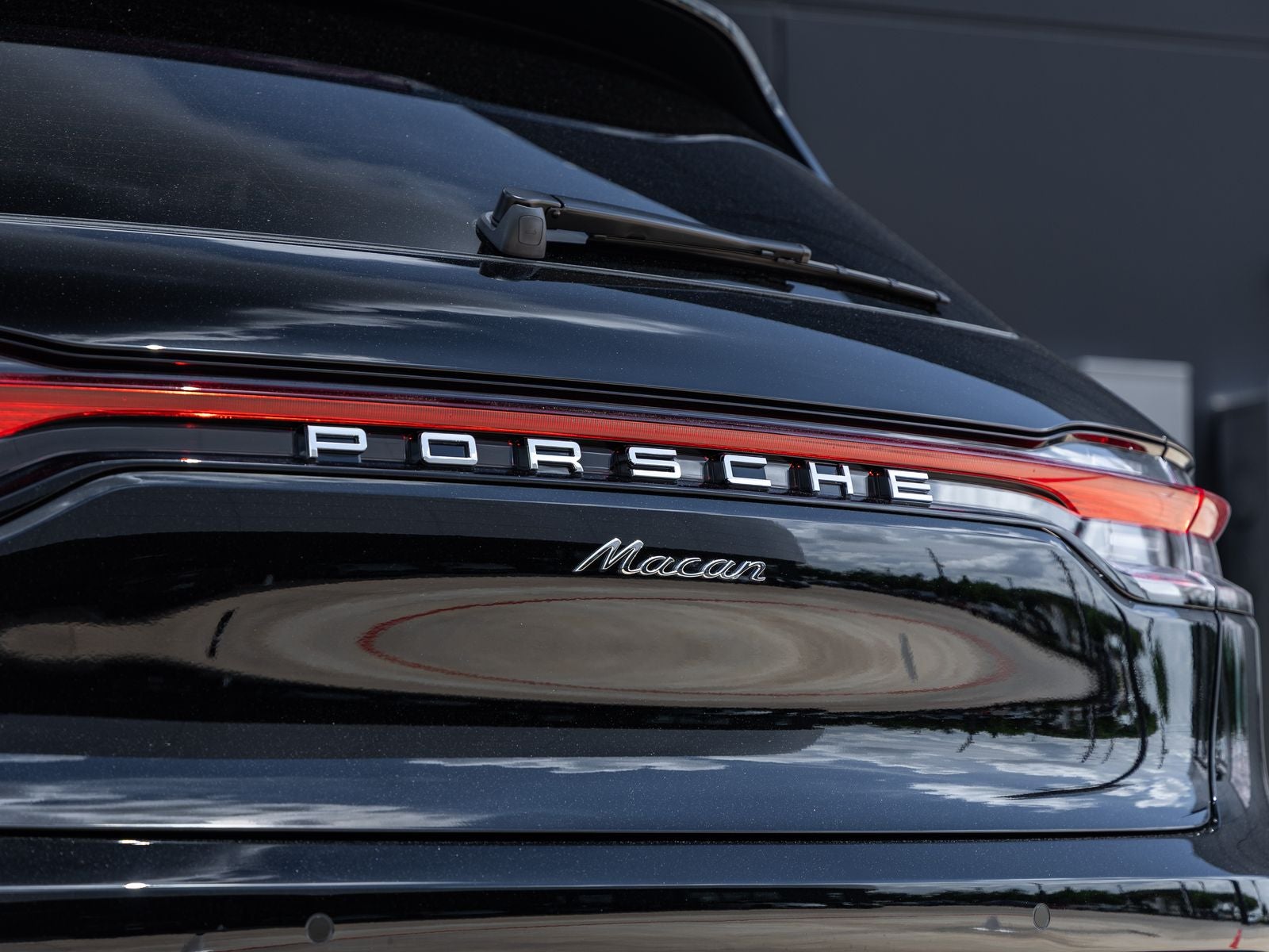 2026 Porsche Macan Macan