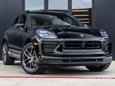 2026 Porsche Macan Macan