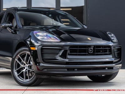 2026 Porsche Macan Macan