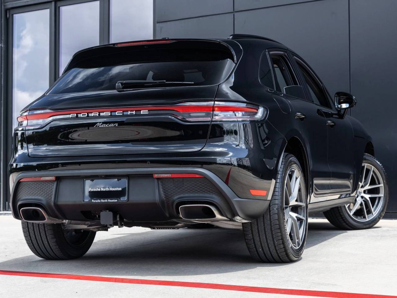 2026 Porsche Macan Macan