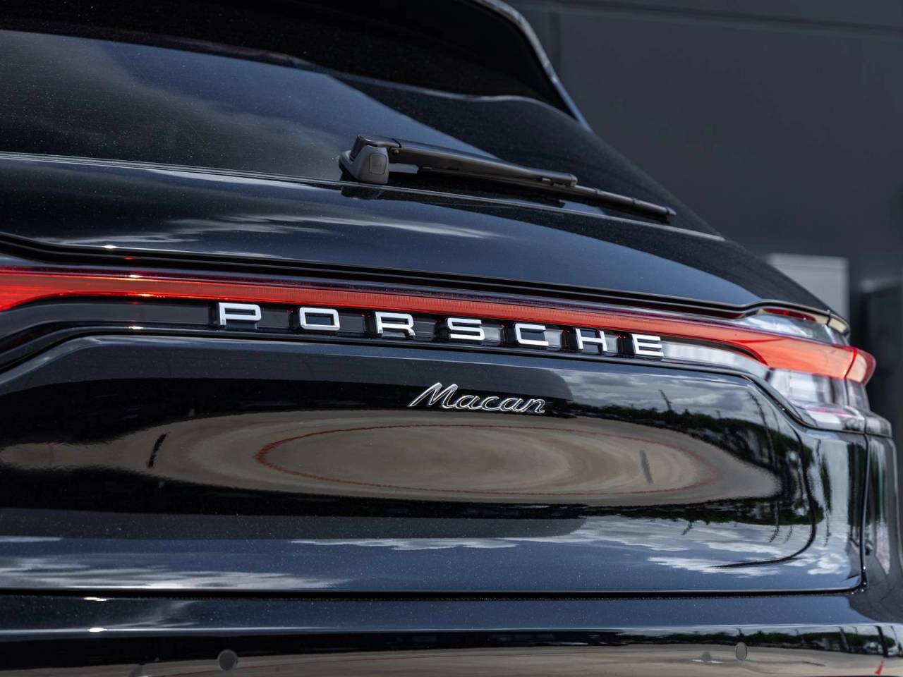 2026 Porsche Macan Macan