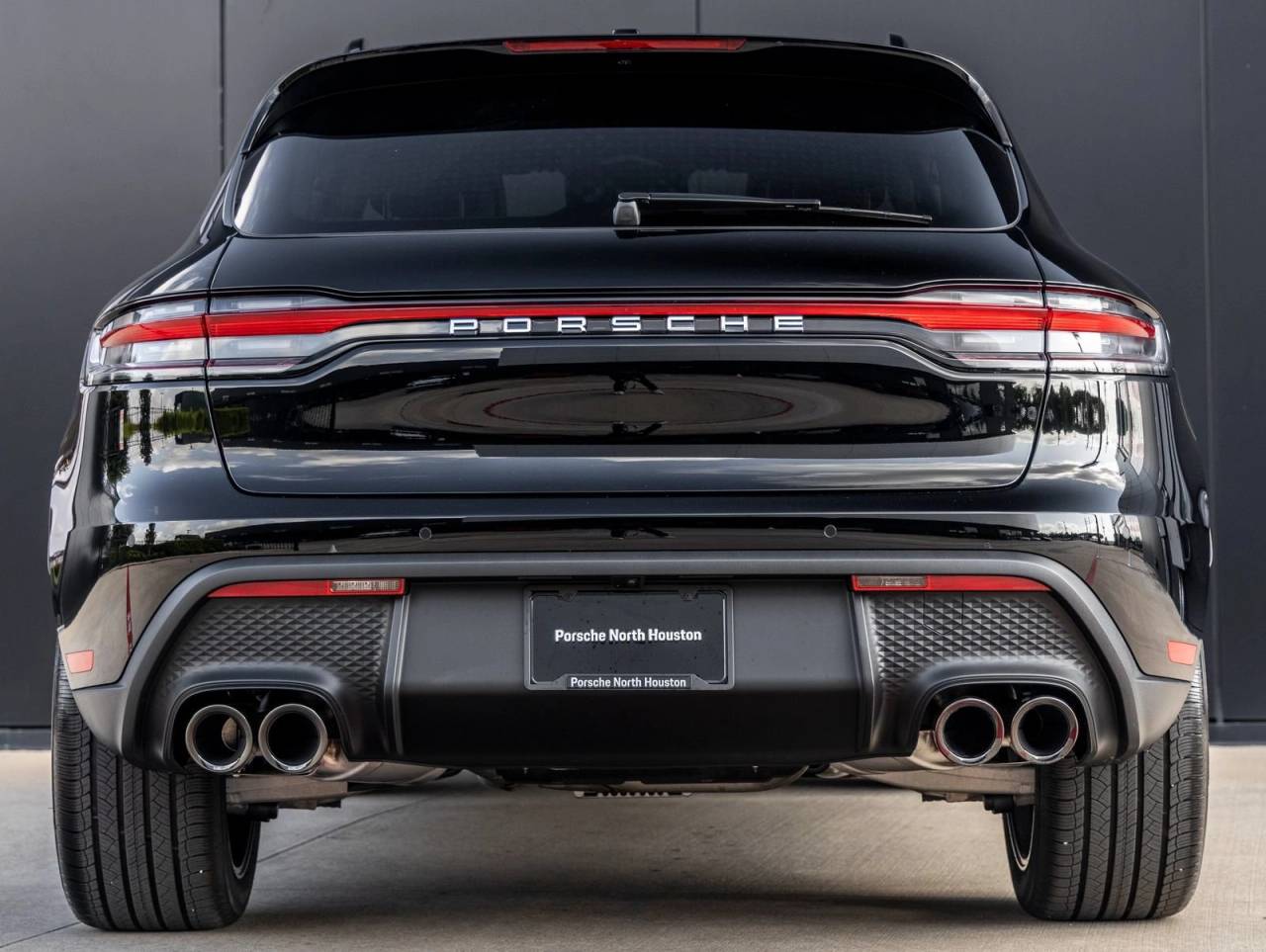 2026 Porsche Macan Macan