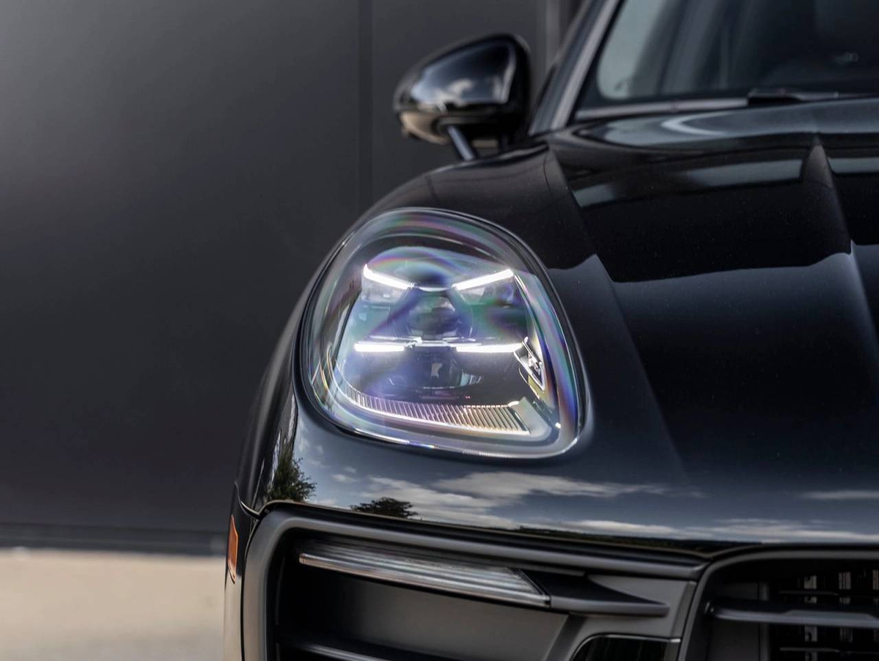 2026 Porsche Macan Macan