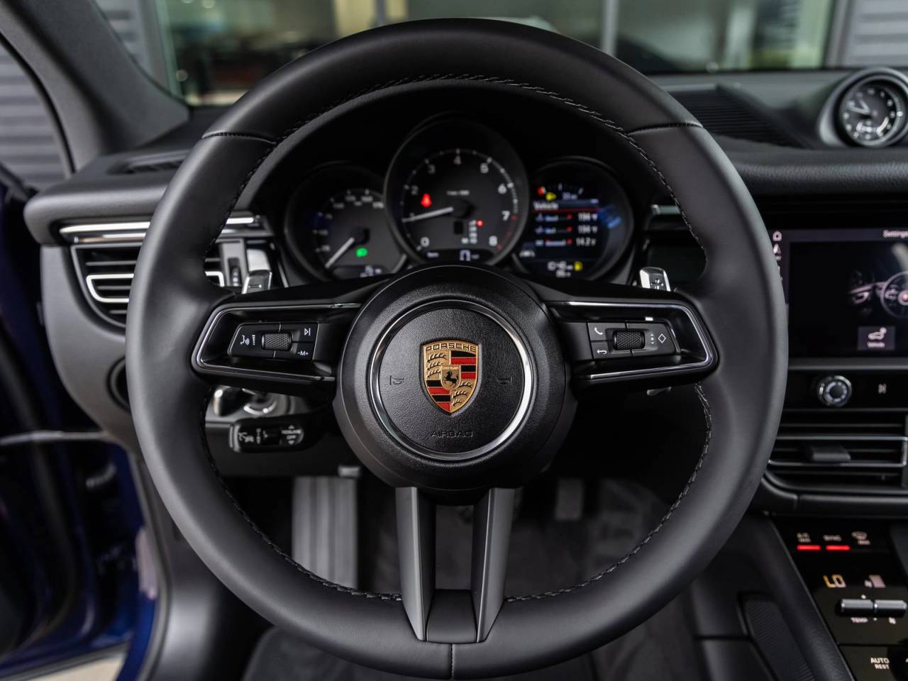 2026 Porsche Macan Macan
