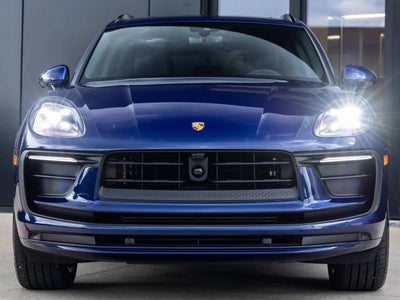 2026 Porsche Macan Macan