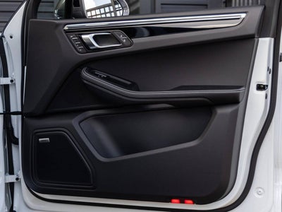 2026 Porsche Macan Macan T