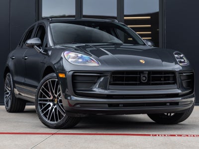 2026 Porsche Macan Macan