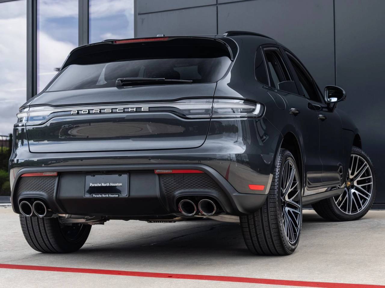 2026 Porsche Macan Macan
