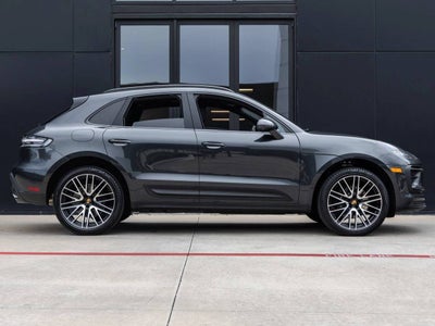 2026 Porsche Macan Macan