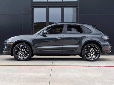2026 Porsche Macan Macan