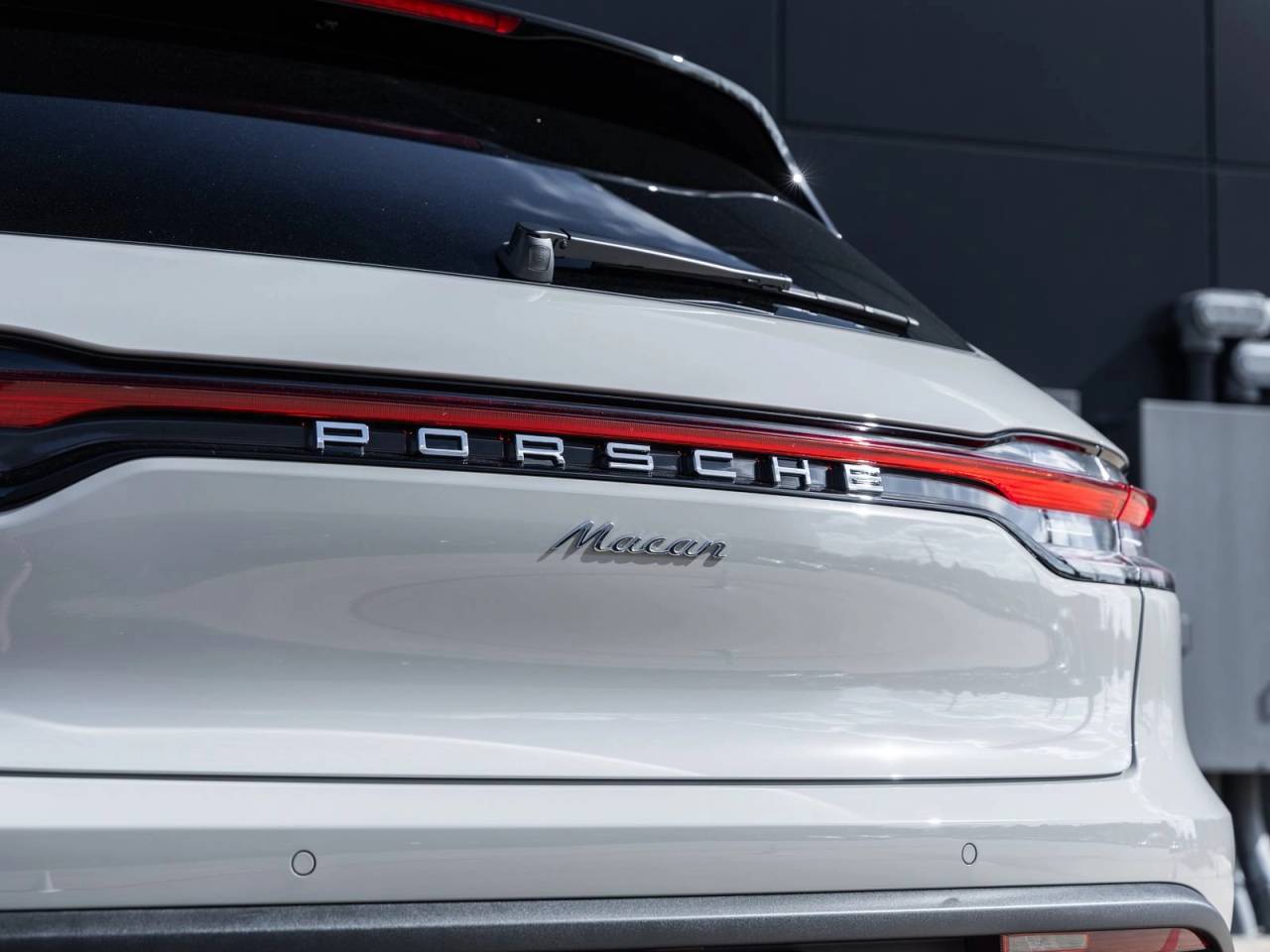 2026 Porsche Macan Macan