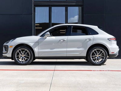 2026 Porsche Macan Macan