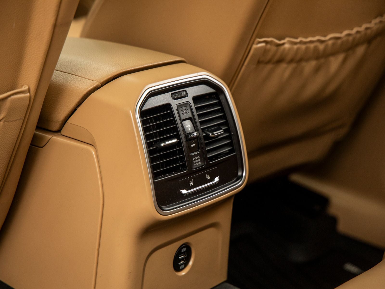 2017 Porsche Macan Macan