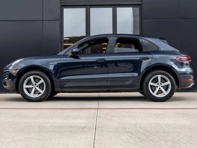 2017 Porsche Macan Macan