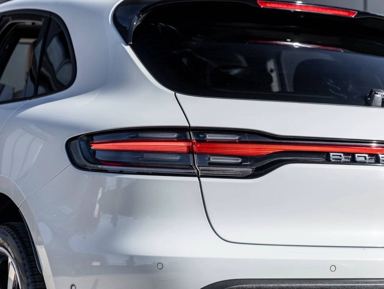 2023 Porsche Macan Macan (MY23)