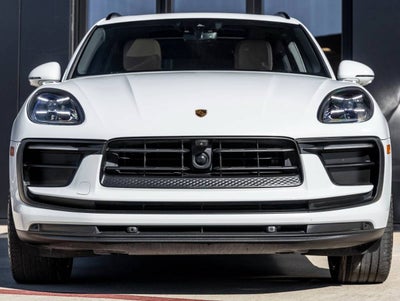 2023 Porsche Macan Macan (MY23)