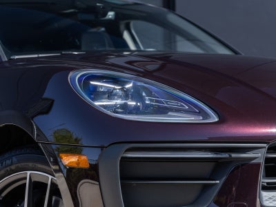 2023 Porsche Macan Macan (MY23)