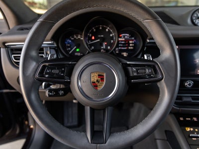 2023 Porsche Macan Macan (MY23)