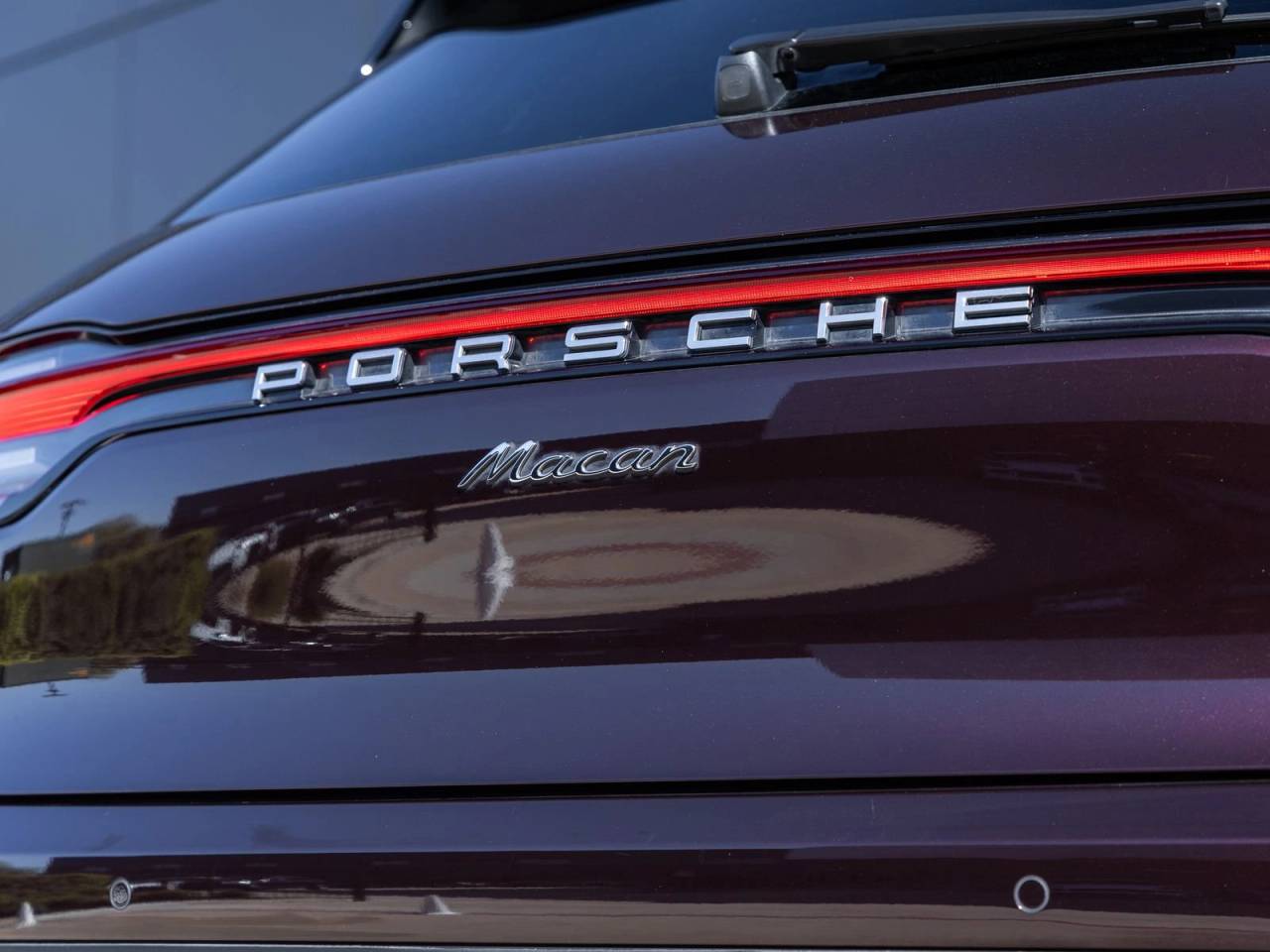 2023 Porsche Macan Macan (MY23)
