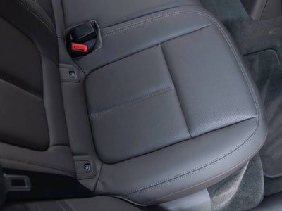 2023 Porsche Macan Macan (MY23)