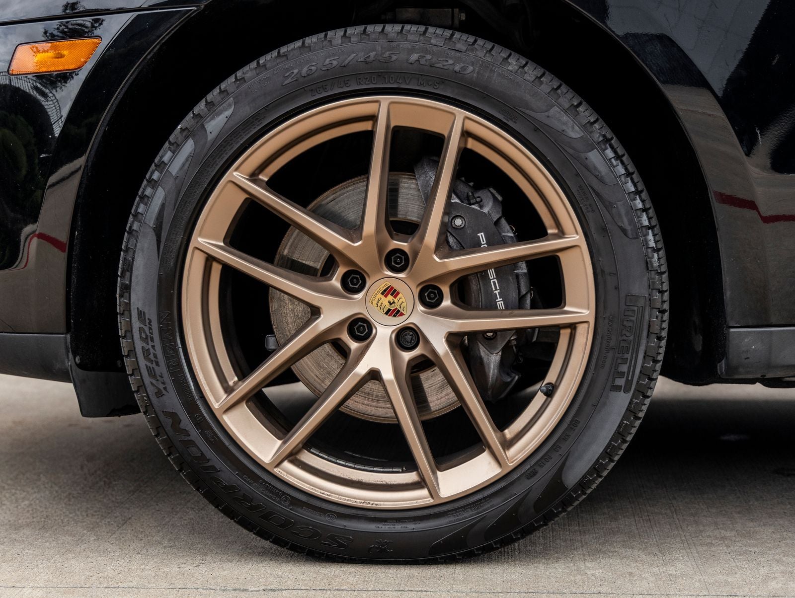 2023 Porsche Macan Macan (MY23)