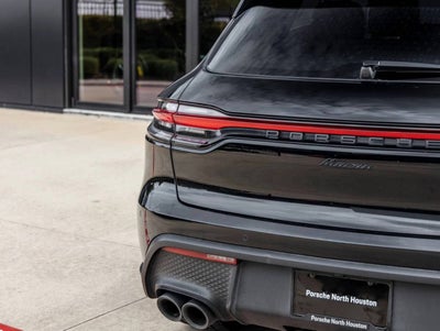2023 Porsche Macan Macan (MY23)