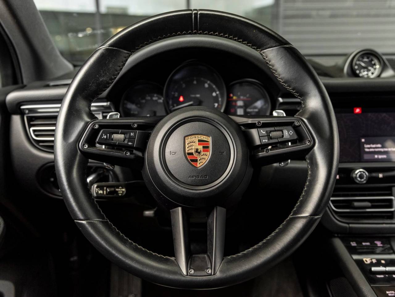 2023 Porsche Macan Macan (MY23)