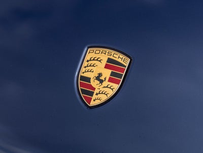 2025 Porsche Macan AWD