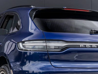 2025 Porsche Macan AWD