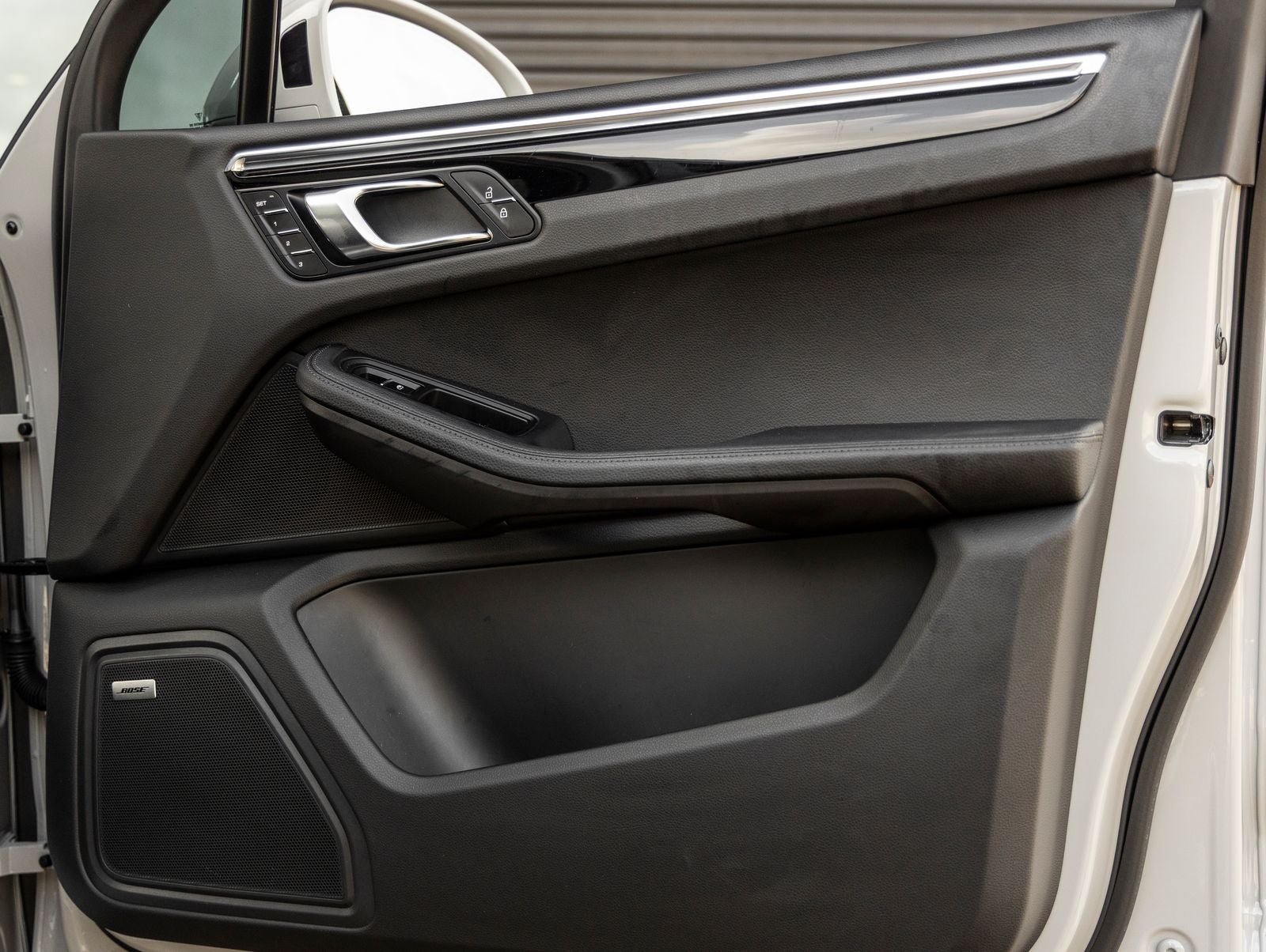 2025 Porsche Macan Macan