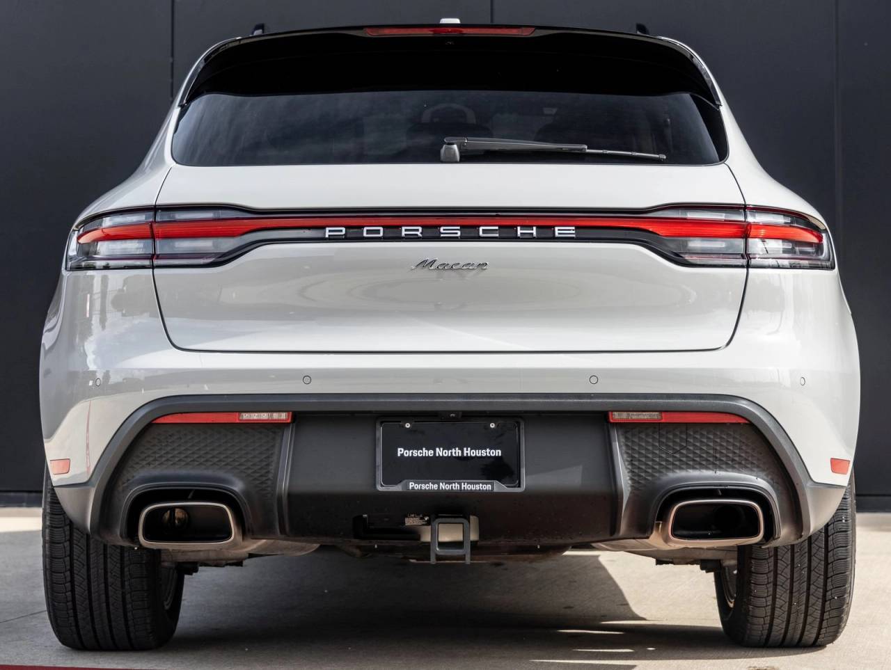 2025 Porsche Macan Macan