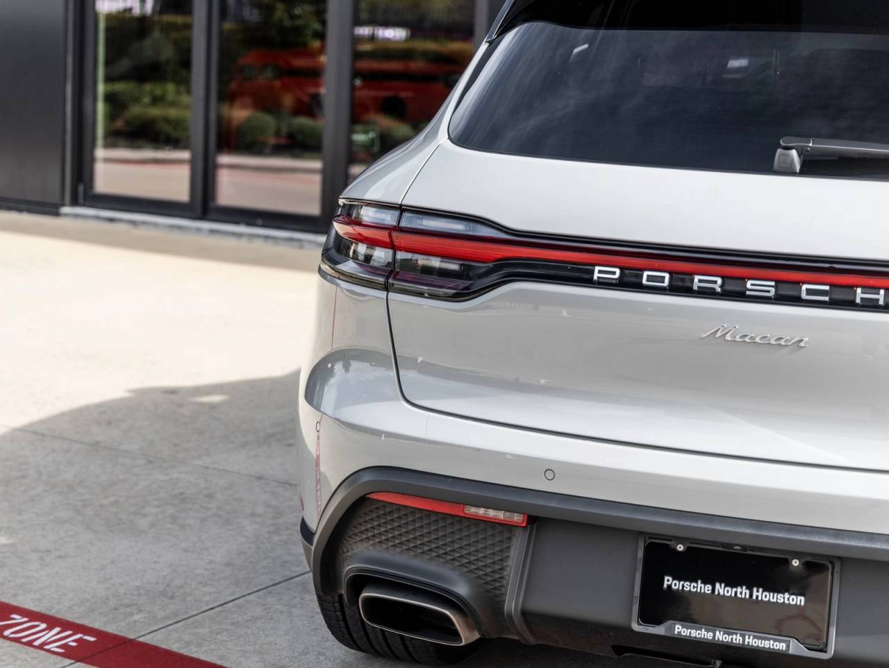 2025 Porsche Macan Macan