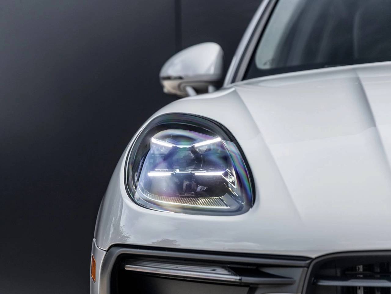 2025 Porsche Macan Macan