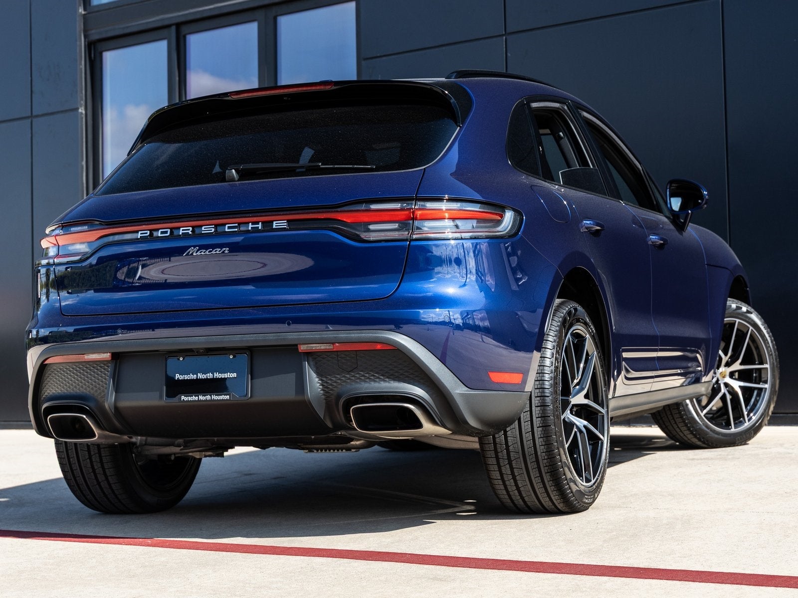 2025 Porsche Macan Macan