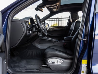 2025 Porsche Macan Macan